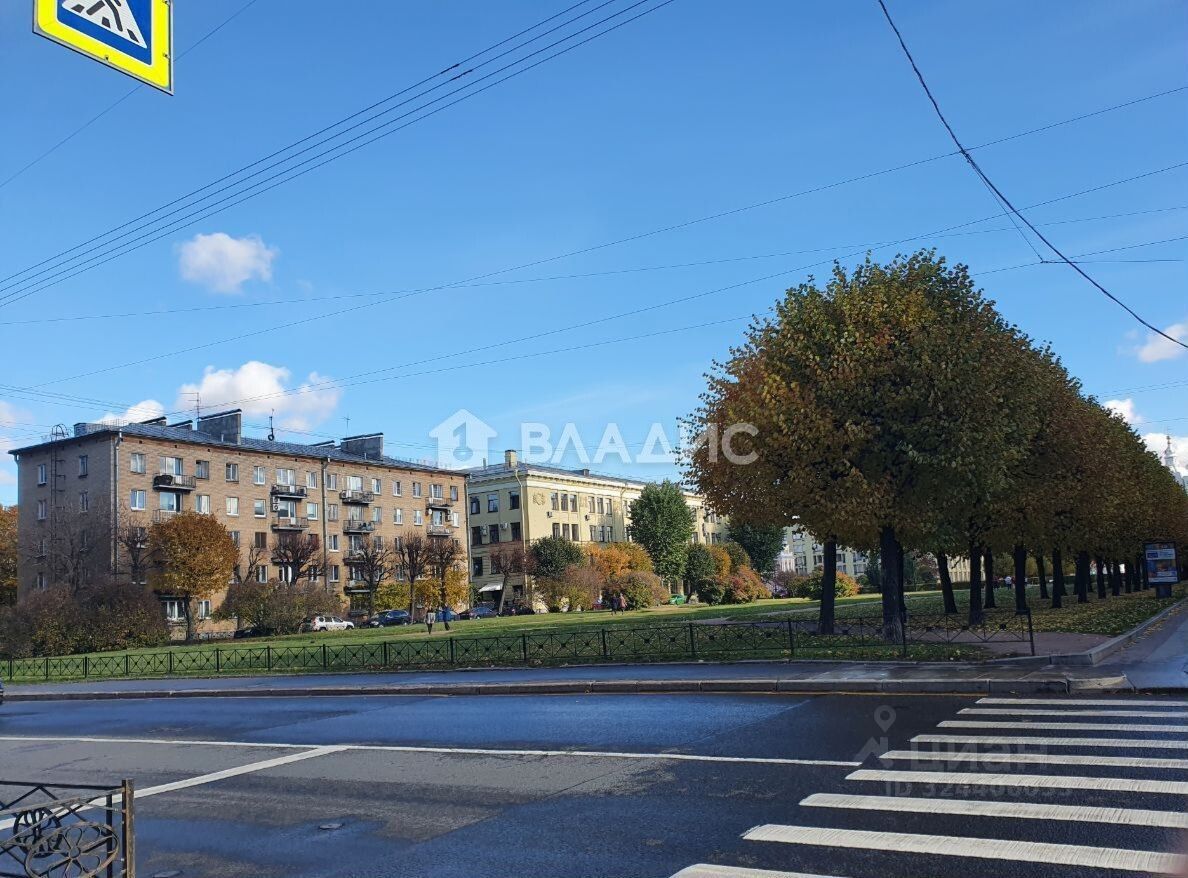 Продажа 2-комн квартиры на вторичном рынке Кавалергардская улица, 19