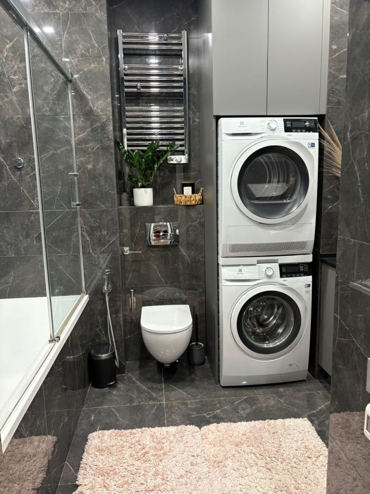 Продажа 3-комн квартиры на вторичном рынке Беломорская улица, 23