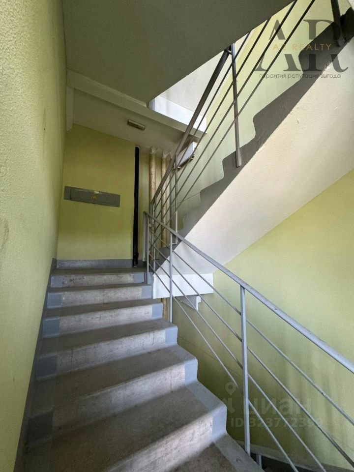 Продажа 1-комн квартиры на вторичном рынке улица Маршала Савицкого, 26