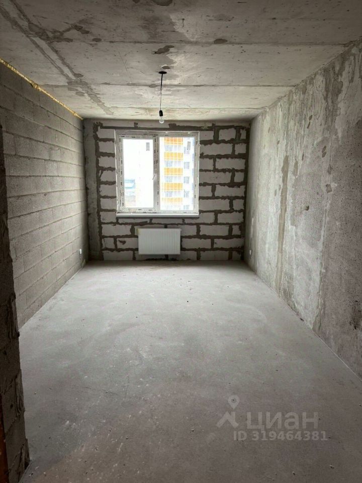 Продажа 1-комн квартиры на вторичном рынке пос. Янино-1, улица Заводская, 18к2