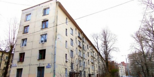4-комн квартира ул Бурцева,  д. 13