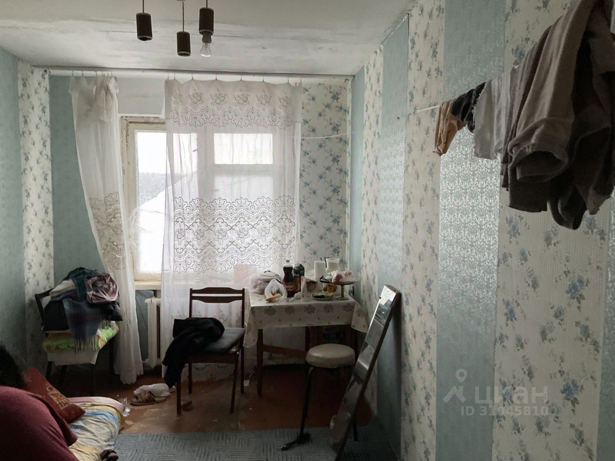 Продажа 3-комн квартиры на вторичном рынке Фрязино, Луговая улица, 35