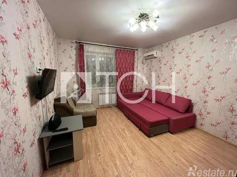 Продажа 1-комн квартиры на вторичном рынке Свердловский, Строителей ул,  д. 2