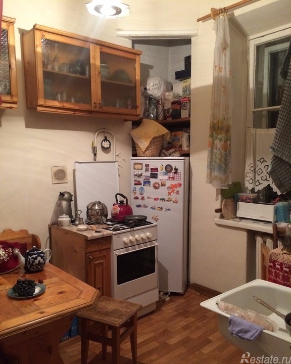 Продажа 3-комн квартиры на вторичном рынке Строченовский Б. пер,  д. 15,  к. 1