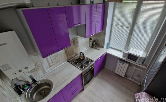 Продажа 1-комн квартиры на вторичном рынке Варшавская ул,  д. 41,  к. 1