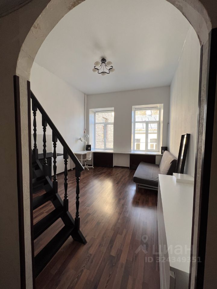 Аренда студии улица Рубинштейна, 24