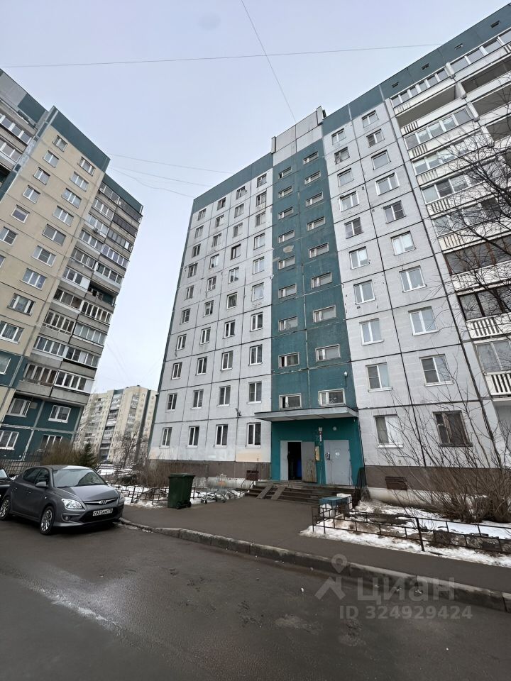 Продажа 4-комн квартиры на вторичном рынке Колпино, Тверская улица, 47