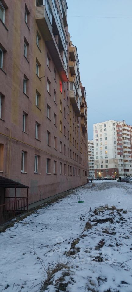 Продажа 1-комн квартиры на вторичном рынке пос. Шушары, Московское шоссе, 268