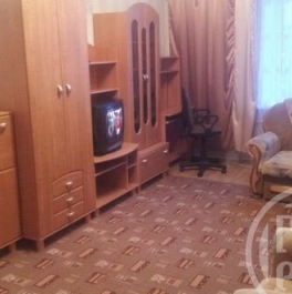 Продажа 2-комн квартиры на вторичном рынке улица Карла Либкнехта,  д. 24