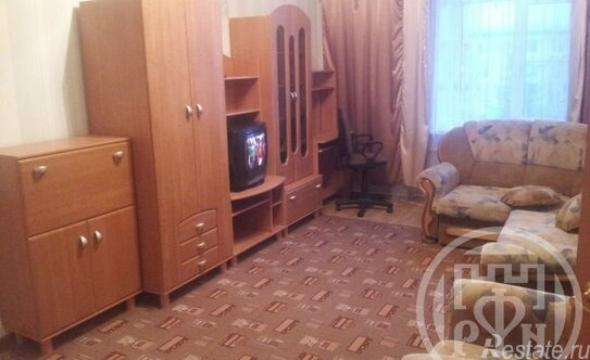 Продажа 2-комн квартиры на вторичном рынке улица Карла Либкнехта,  д. 24