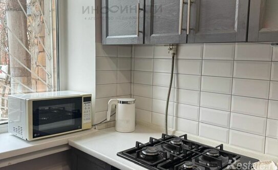 Продажа 2-комн квартиры на вторичном рынке Черемушкинская Б. ул,  д. 8,  к. 1