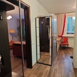 Продажа 5-комн квартиры на вторичном рынке Чапаевский переулок,  д. 3