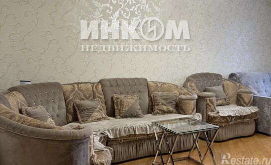 Продажа 3-комн квартиры на вторичном рынке ул Верхние Поля,  д. 45,  к. 4
