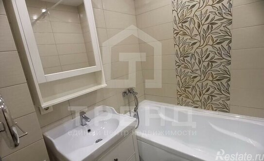 Продажа 2-комн квартиры на вторичном рынке Шушары п, Новгородский пр-кт