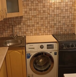 Продажа 1-комн квартиры на вторичном рынке Лужская улица,  д. 12