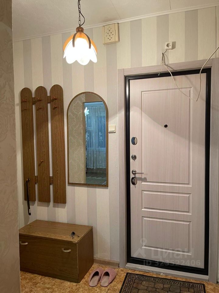 Аренда 1-комн квартиры на вторичном рынке улица Адмирала Лазарева, 72К1