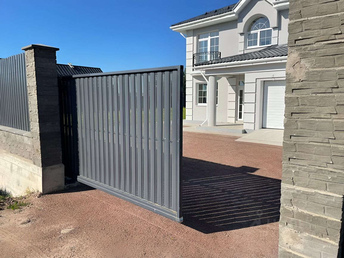 Продажа дома Усадьба в Петергофе кп, пос. Троицкая Гора