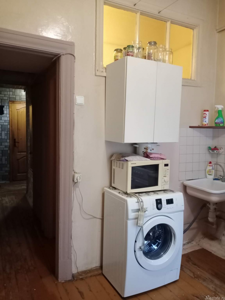 Продажа комнаты Аэродромная,  д. 8