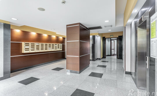 Продажа 3-комн квартиры на вторичном рынке Ружейный пер,  д. 3