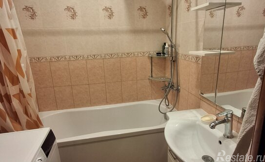 Продажа 3-комн квартиры на вторичном рынке улица Обручева,  д. 19 к3