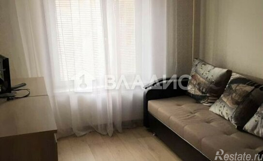 Продажа 2-комн квартиры на вторичном рынке Молодогвардейская улица,  д. 1 к2