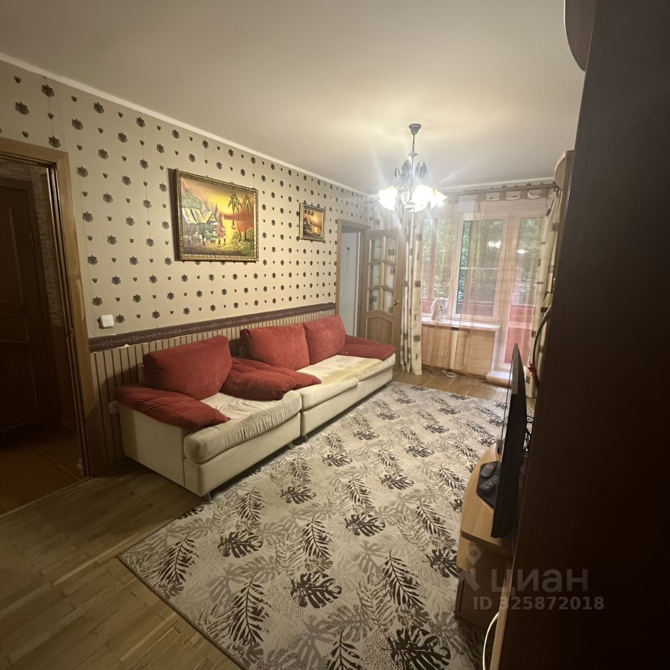 Продажа 3-комн квартиры на вторичном рынке Пушкин г, Железнодорожная ул,  д. 22