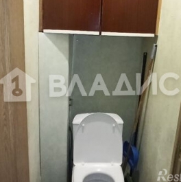 Продажа 4-комн квартиры на вторичном рынке Суздальский пр-кт,  д. 9