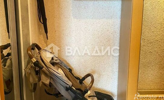 Продажа 3-комн квартиры на вторичном рынке улица Корнейчука,  д. 16