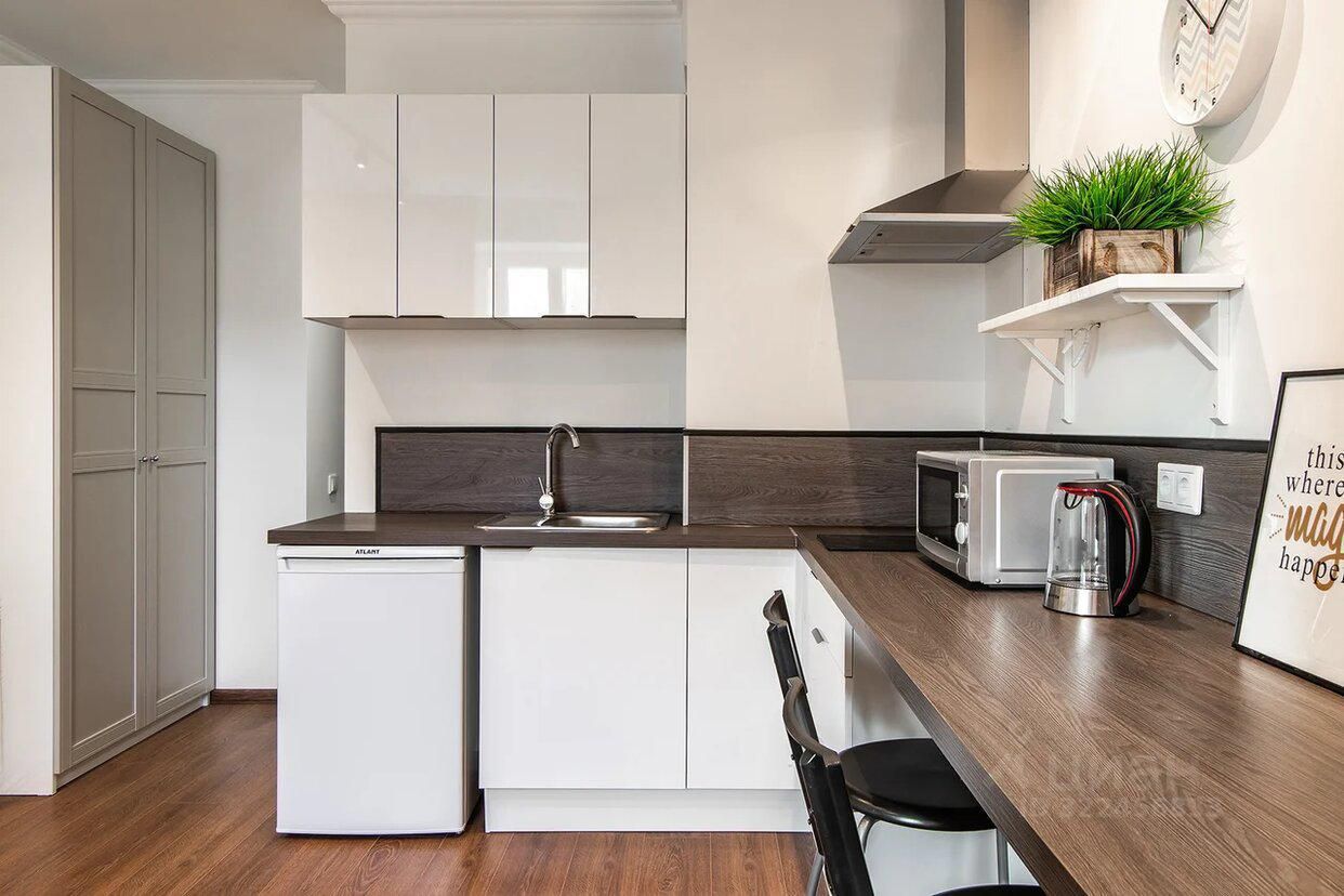 Продажа 1-комн квартиры на вторичном рынке Лиговский проспект, 206