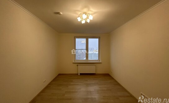 Продажа 3-комн квартиры на вторичном рынке проезд Шокальского,  д. 28А к1