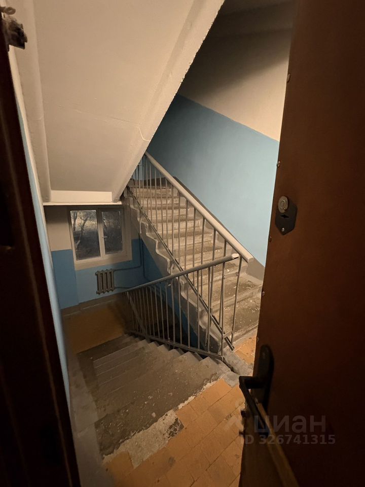 Продажа 3-комн квартиры на вторичном рынке Сланцы, улица Грибоедова, 18
