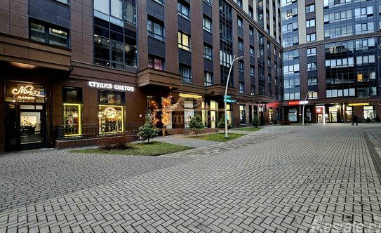 Продажа 3-комн квартиры на вторичном рынке ул Типанова,  д. 23,  к. 1