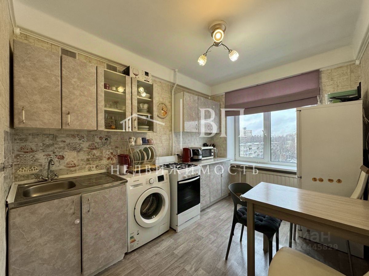 Продажа 1-комн квартиры на вторичном рынке Гражданский проспект, 77К3