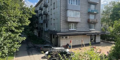 2-комн квартира пос. Металлострой, улица Максима Горького, 2