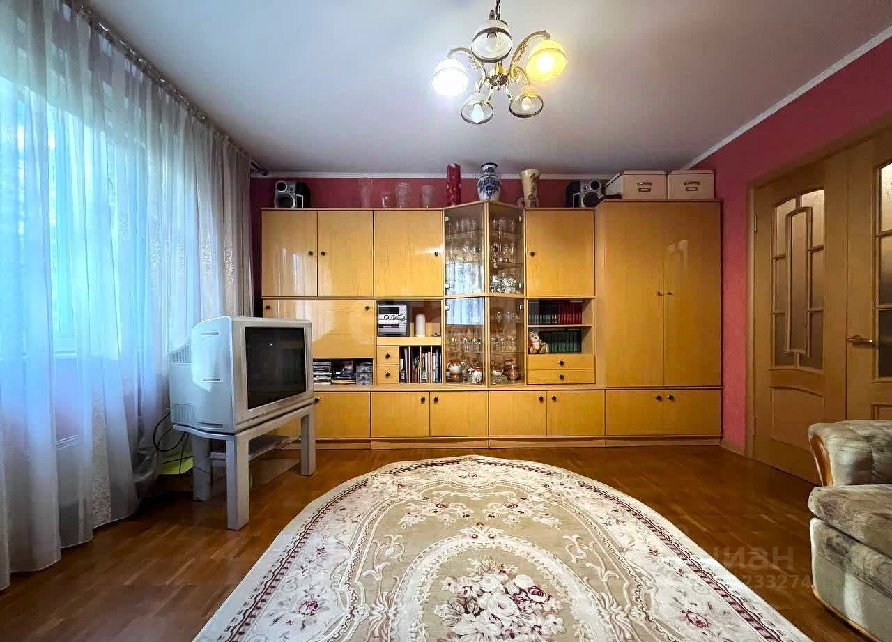 Продажа 4-комн квартиры на вторичном рынке Краснодонская улица, 24