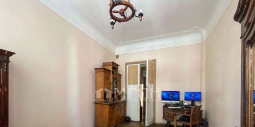 3-комн квартира Ордынка М. ул,  д. 36