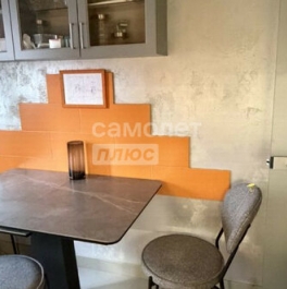 Продажа 3-комн квартиры на вторичном рынке улица Яблочкова,  д. 36