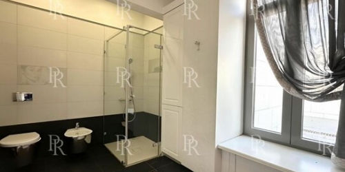 4-комн квартира Полянка М. ул,  д. 2