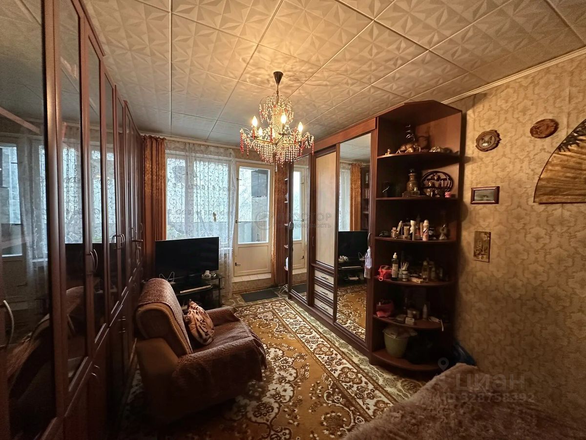 Продажа 2-комн квартиры на вторичном рынке Чертановская улица, 33К1