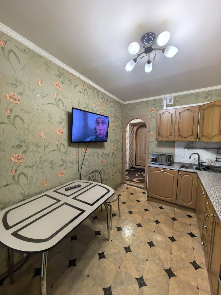 Аренда 1-комн квартиры на вторичном рынке улица Федора Полетаева, 21К3