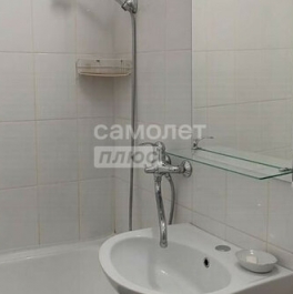 Продажа 3-комн квартиры на вторичном рынке ул Профсоюзная,  д. 128