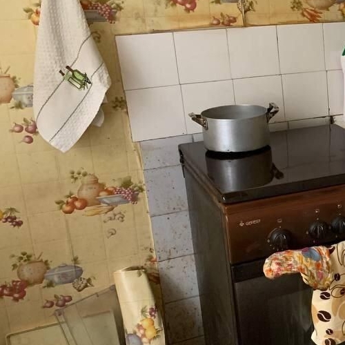 3-комн квартира пос. Оредеж, улица Карла Маркса, 10А