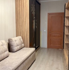 Продажа 4-комн квартиры на вторичном рынке ул Тюшина,  д. 10
