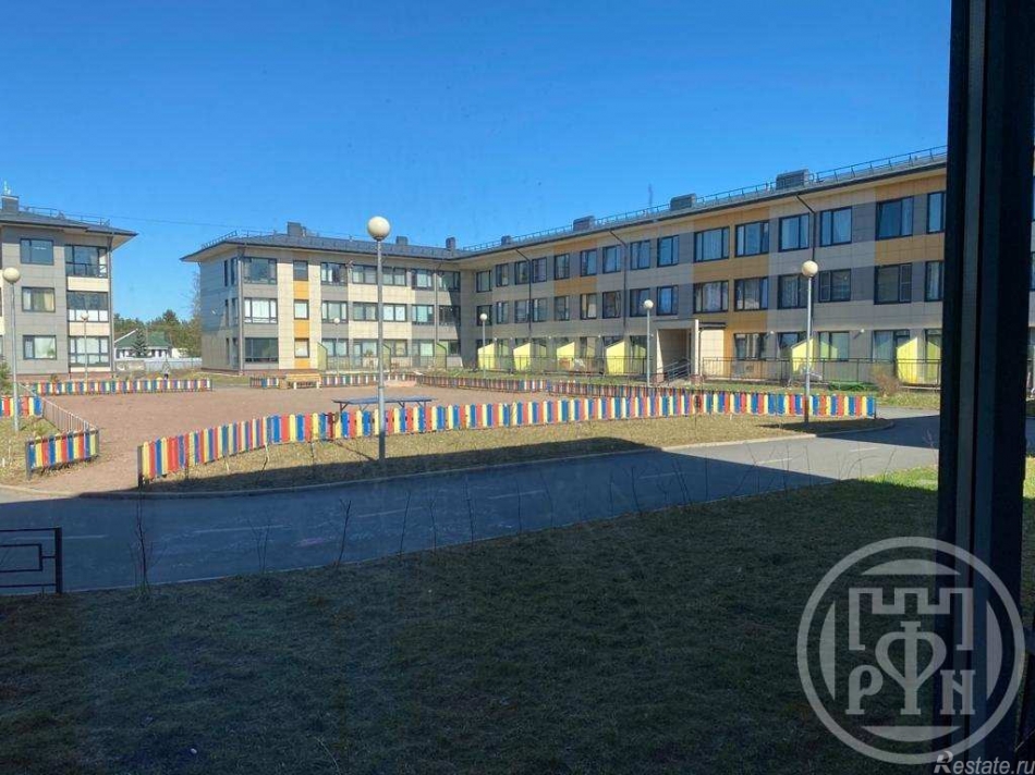 Продажа 2-комн квартиры на вторичном рынке Кузьмоловский пос., Придорожная ул. ,  д. 1,  к. 4