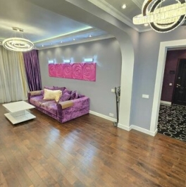 Продажа 3-комн квартиры на вторичном рынке ул Новинки,  д. 1