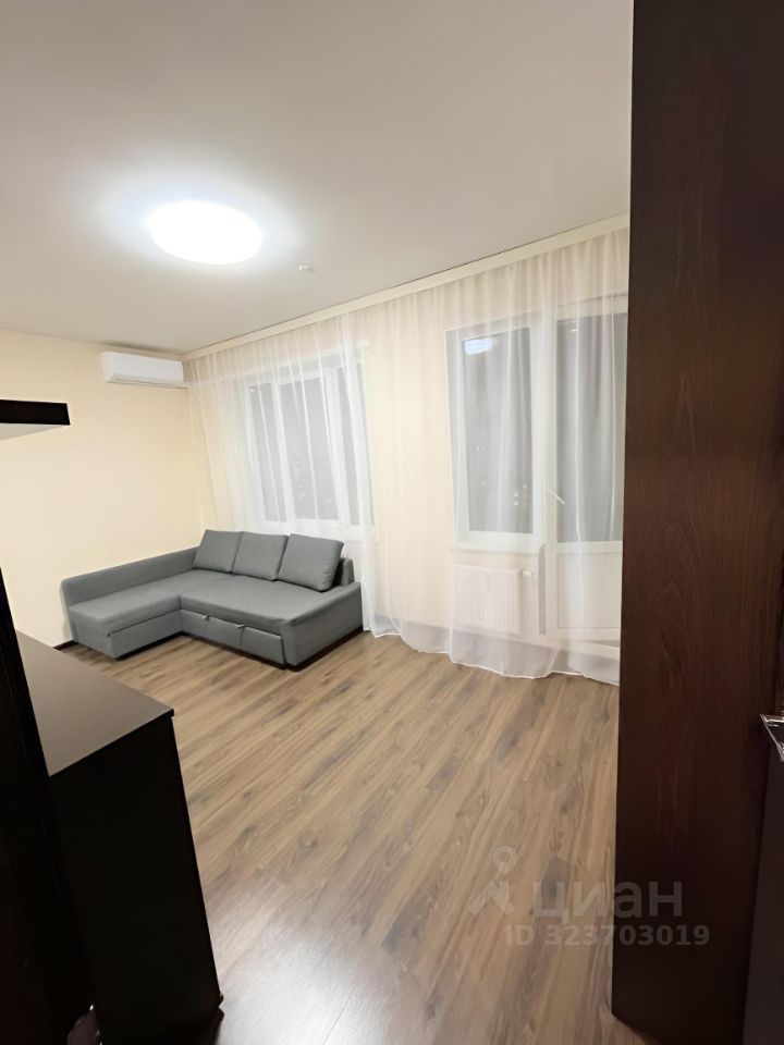 Аренда студии Кондратьевский проспект, 68к4