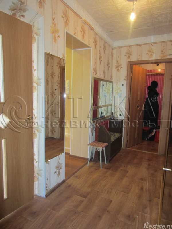 Продажа 2-комн квартиры на вторичном рынке Павловск, Обороны,  д. 2,  к. А