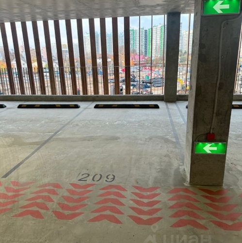 Гараж/парковка Ермолино, Калиновая улица,  д. 1