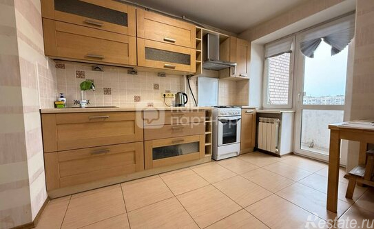 Продажа 3-комн квартиры на вторичном рынке Просвещения пр-кт,  д. 64,  к. 2