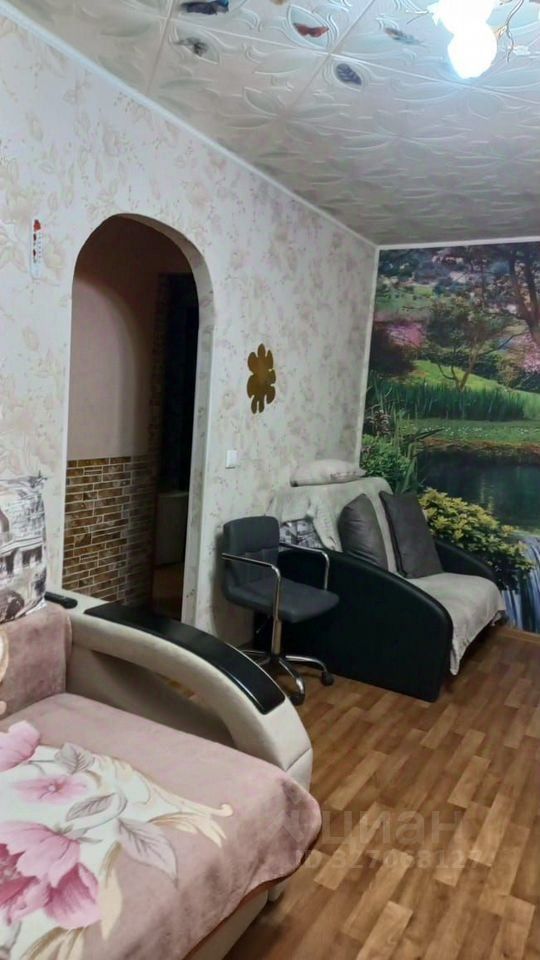 Продажа 2-комн квартиры на вторичном рынке Лесогорский пгт, улица Гагарина, 5
